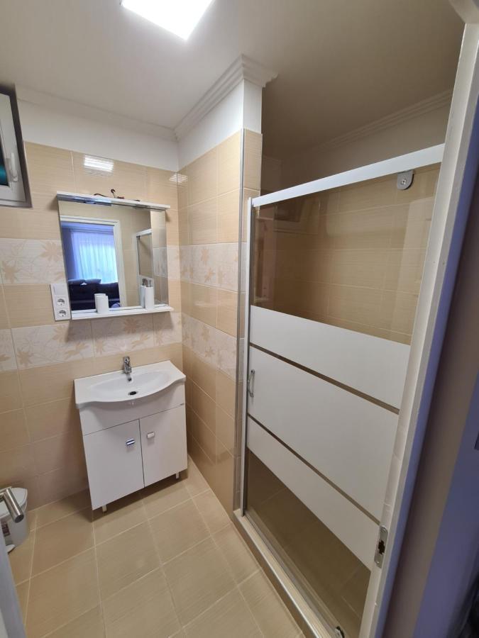 Napfeny Apartman Makó 外观 照片